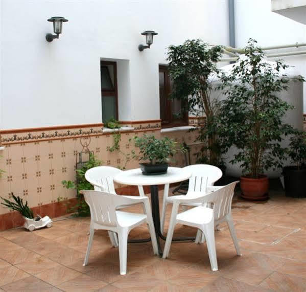 Hostal Margarita La Linea de la Concepcion Exterior foto