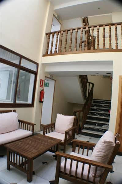Hostal Margarita La Linea de la Concepcion Exterior foto